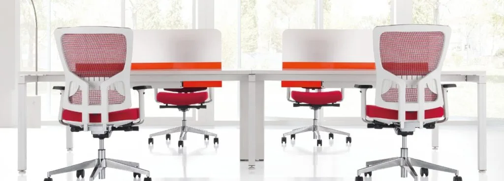 COOL office chair in red and white mesh with a modern design.